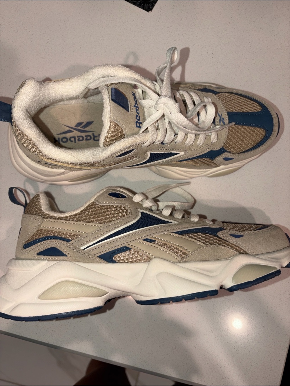 Reebok Men’s Beige and Navy Chunky Runner Sneakers